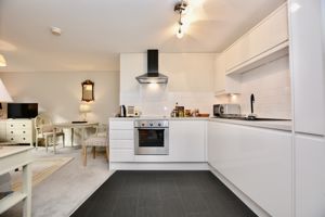 Kitchen- click for photo gallery